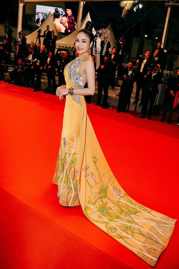 Trương Thị May đẹp hút hồn trên thảm đỏ Cannes - Ảnh 6.