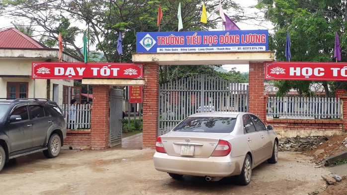 Công an Thanh Hóa thông tin vụ xông vào trường đâm chém 6 cô trò thương vong - Ảnh 1.