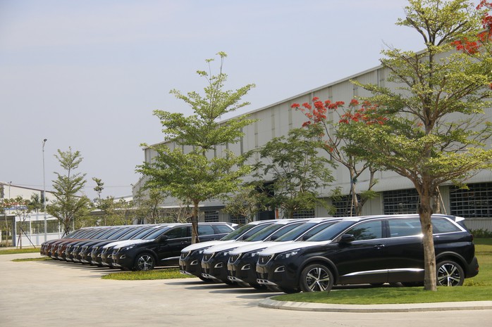 Thaco ra mắt xe đa dụng châu Âu Peugeot Traveller giá 1,7 tỉ đồng - Ảnh 3.
