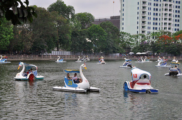 Hà Nội quyết lấy hơn 16.000 m2 đất công viên Thủ Lệ làm bãi xe ngầm 5 tầng - Ảnh 1.