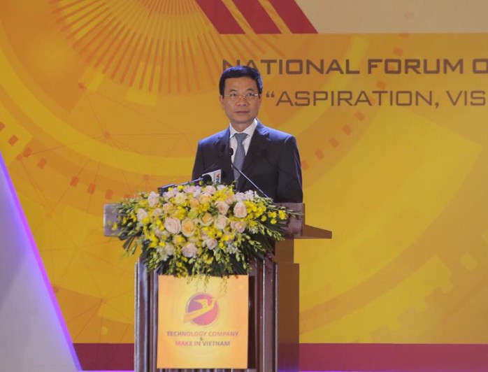 Bộ trưởng Nguyễn Mạnh Hùng: Mỗi người cần có ngôn ngữ IT để giao tiếp với máy móc - Ảnh 2.