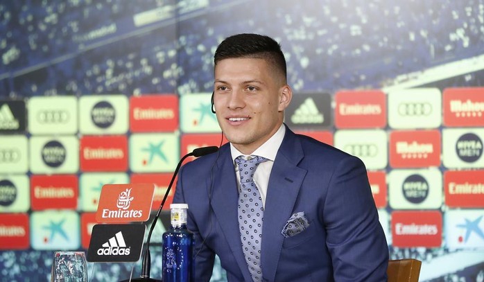 4.500 CĐV Real Madird phát sốt với lễ ra mắt Luka Jovic - Ảnh 4.