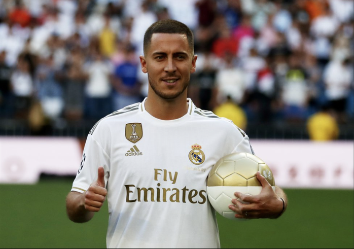 Bom tấn Hazard chào sân, 50.000 CĐV Real Madrid lên cơn sốt  - Ảnh 8.