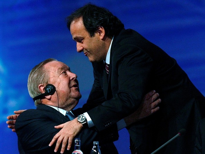 Platini bị bắt vì nghi bán phiếu bầu giúp Qatar đăng cai World Cup 2022 - Ảnh 2.