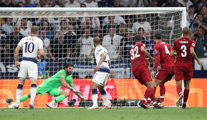 Bắn hạ Tottenham, Liverpool lên đỉnh châu Âu - Ảnh 8.