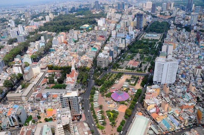 Công viên 23 Tháng 9 là nơi thư giãn cho người dân và du khách  - Ảnh 1.