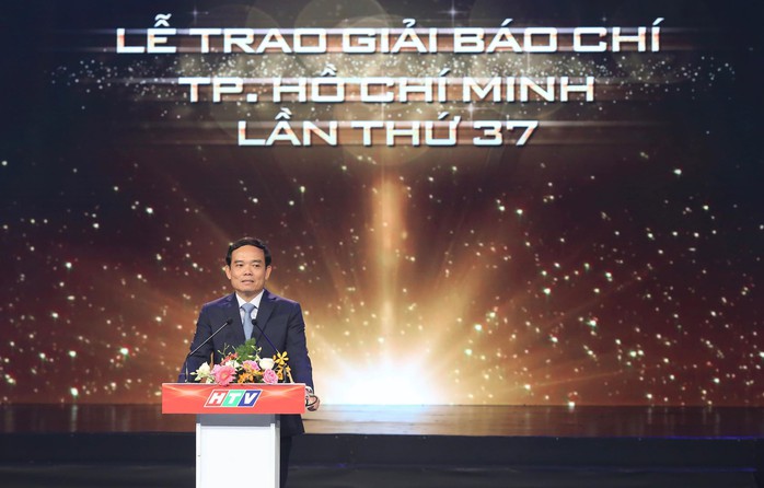 Báo Người Lao Động đoạt 8 giải báo chí TP HCM - Ảnh 1.
