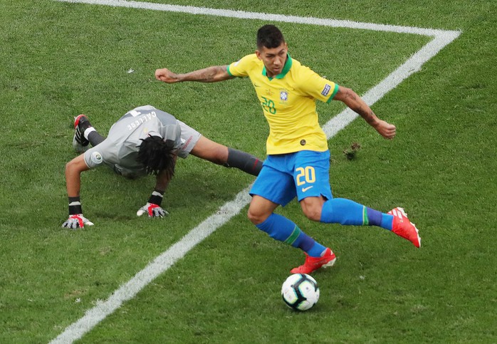 Đè bẹp Peru, Brazil ung dung đoạt vé tứ kết Copa America - Ảnh 4.