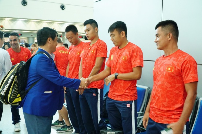 Treo thưởng 15.000 USD cho Lý Hoàng Nam và đồng đội trước Davis Cup - Ảnh 4.