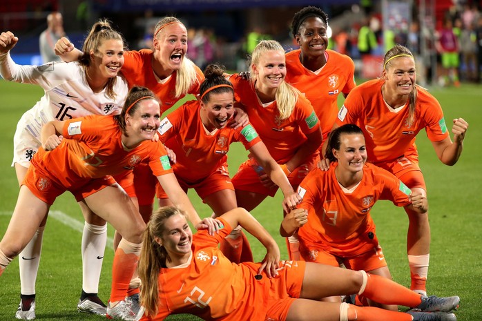 Bàn thắng phút 90 giúp Hà Lan loại Nhật Bản, vào tứ kết World Cup gặp Ý - Ảnh 6.