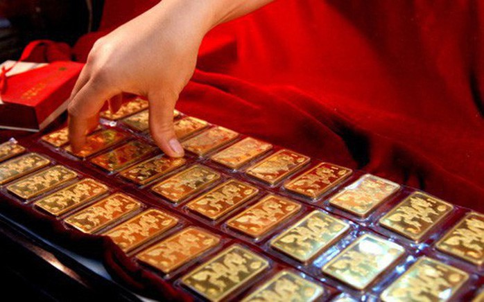 Cắt bỏ vây cánh, giá vàng tăng cao trong… trật tự - Ảnh 1. Cắt bỏ vây cánh, giá vàng tăng cao trong… trật tự - Ảnh 1.