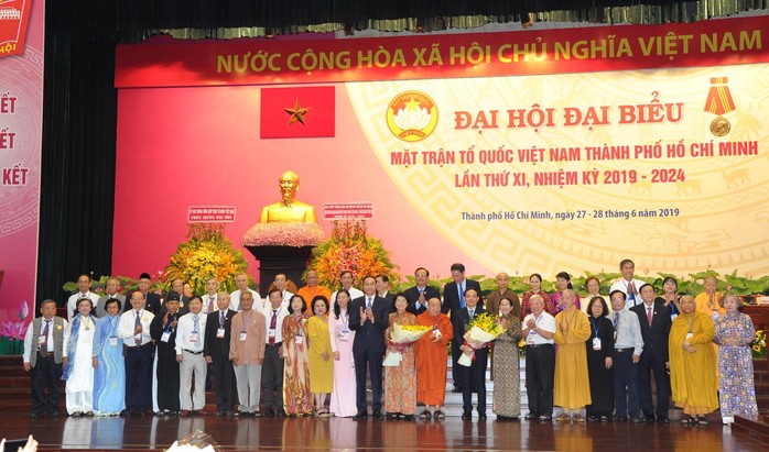 Danh sách 8 Phó Chủ tịch không chuyên trách Ủy ban MTTQ TP HCM - Ảnh 1.