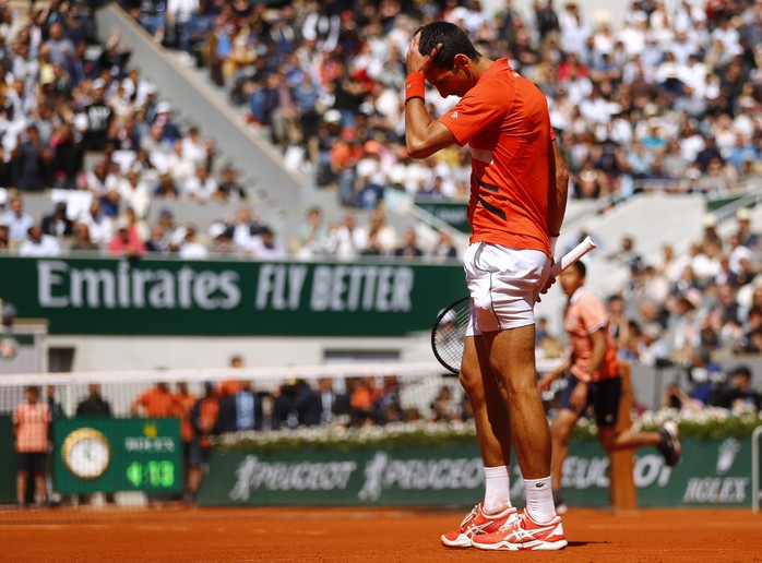 Clip bán kết Roland Garros 2019: Ông trời cũng không thể cứu được Djokovic - Ảnh 6.