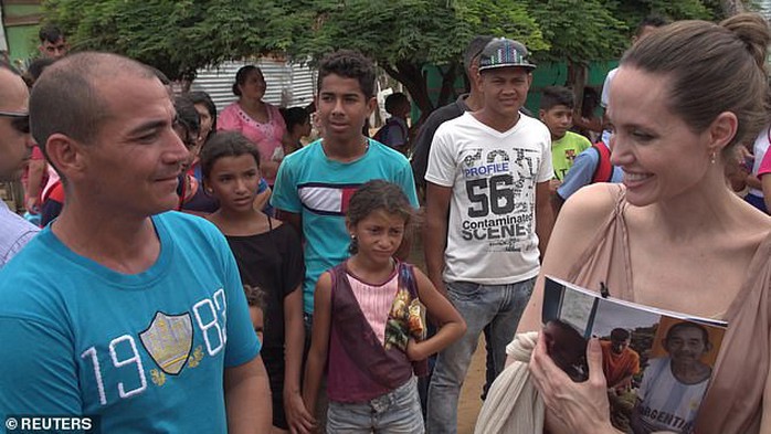 Angelina Jolie kêu gọi hỗ trợ trẻ em Venezuela - Ảnh 5.