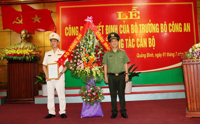 Phó Chánh thanh tra Bộ Công an được bổ nhiệm làm giám đốc Công an tỉnh Quảng Bình - Ảnh 1.