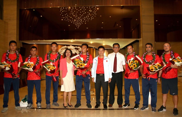 Quần vợt Việt Nam đón tin vui với nhà tài trợ mới - Ảnh 2.