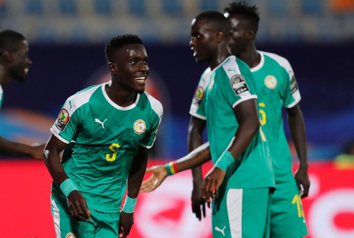 Sao Ngoại hạng Anh tỏa sáng, Senegal và Nigeria vào bán kết CAN 2019 - Ảnh 3.