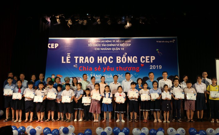 2.253 suất học bổng cho con thành viên CEP - Ảnh 1.