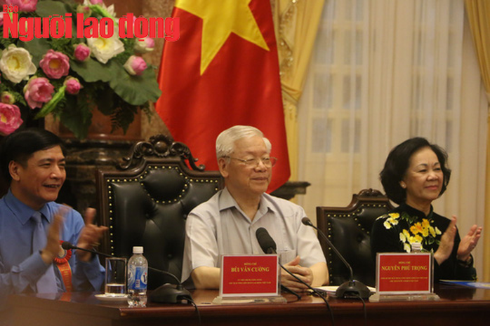 Tổng Bí thư, Chủ tịch nước Nguyễn Phú Trọng gặp mặt cán bộ Công đoàn tiêu biểu - Ảnh 4.