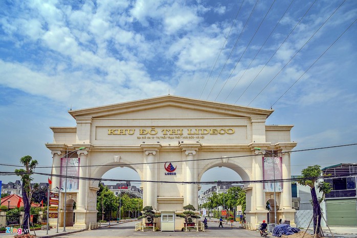 Hàng trăm căn biệt thự hiện đại kiểu Pháp bị bỏ hoang 12 năm - Ảnh 1. Hàng trăm căn biệt thự hiện đại kiểu Pháp bị bỏ hoang 12 năm - Ảnh 1.