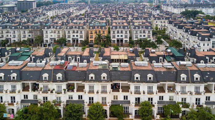 Hàng trăm căn biệt thự hiện đại kiểu Pháp bị bỏ hoang 12 năm - Ảnh 5.