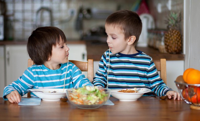 Để cân bằng nguồn dinh dưỡng cho trẻ, các nhà khoa học đã nghiên cứu như thế nào? - Ảnh 1.