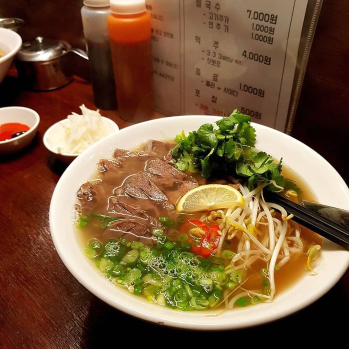 5 quán phở Việt nổi tiếng xứ kim chi khiến dân Hàn mê mẩn - Ảnh 2.
