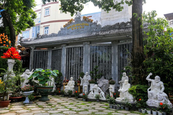 Điều ít người biết về ngôi chùa trong con hẻm trên đường Thích Quảng Đức - Ảnh 12. Điều ít người biết về ngôi chùa kèo nhà cái tỷ lệ cá cược hẻm trên đường Thích Quảng Đức - Ảnh 12.
