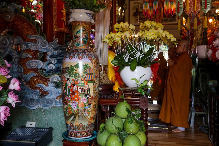 Điều ít người biết về ngôi chùa trong con hẻm trên đường Thích Quảng Đức - Ảnh 7. Điều ít người biết về ngôi chùa kèo nhà cái tỷ lệ cá cược hẻm trên đường Thích Quảng Đức - Ảnh 7.