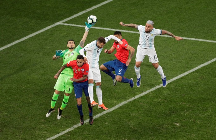 Messi nhận thẻ đỏ, Argentina giành hạng 3 Copa America - Ảnh 2.