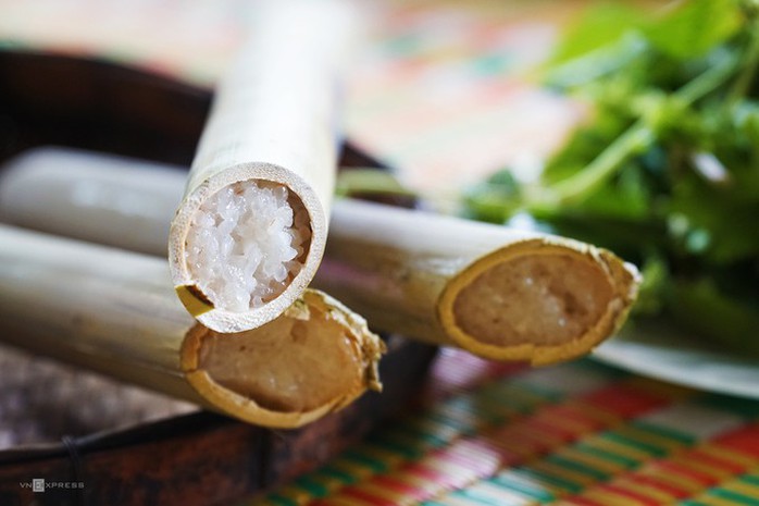 Gà nướng, cơm lam - đặc sản dân dã của núi rừng Tây Nguyên - Ảnh 10. Gà nướng, cơm lam - đặc sản dân dã của núi rừng Tây Nguyên - Ảnh 10.