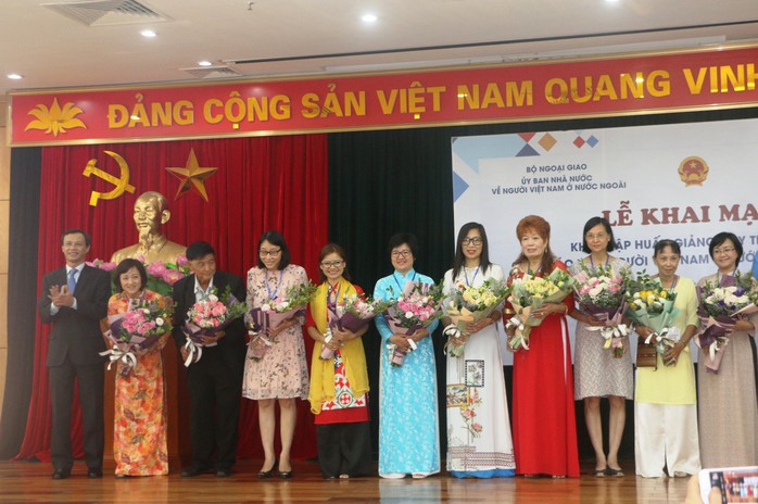 Tập huấn giảng dạy tiếng Việt cho 80 giáo viên người Việt Nam ở nước ngoài - Ảnh 5.