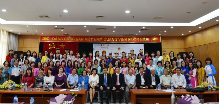 Tập huấn giảng dạy tiếng Việt cho 80 giáo viên người Việt Nam ở nước ngoài - Ảnh 2.