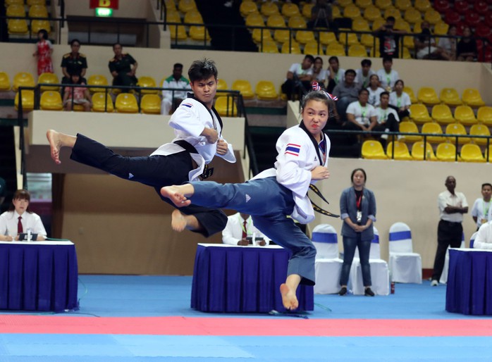 Châu Tuyết Vân cùng đồng đội bay như chim tại giải Vô địch Taekwondo châu Á mở rộng 2019 - Ảnh 5.