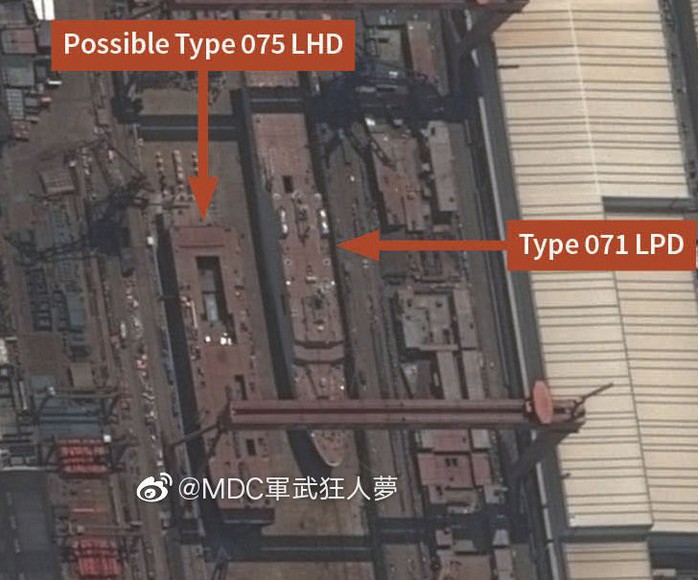 Hình ảnh hạm đội tàu sân bay “ẩn” của Trung Quốc - Ảnh 4.