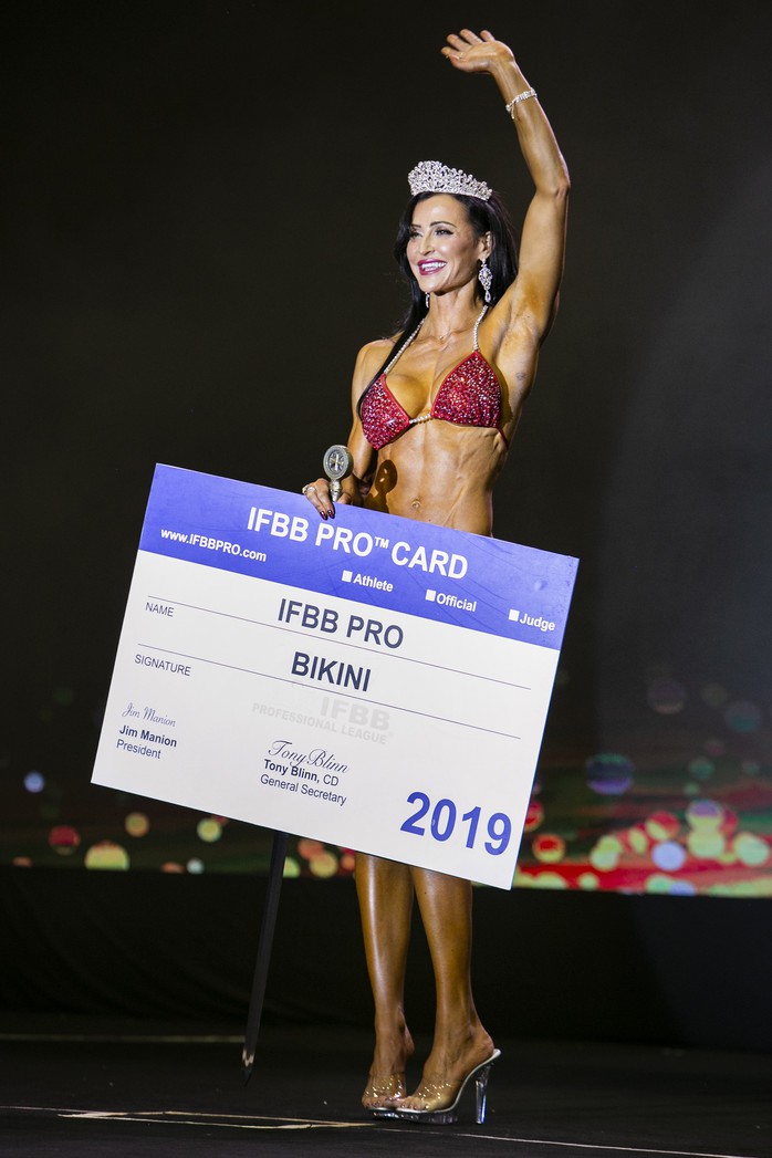 Ngắm dàn người đẹp bikini trên sàn Muscle Contest Việt Nam 2019 - Ảnh 3.