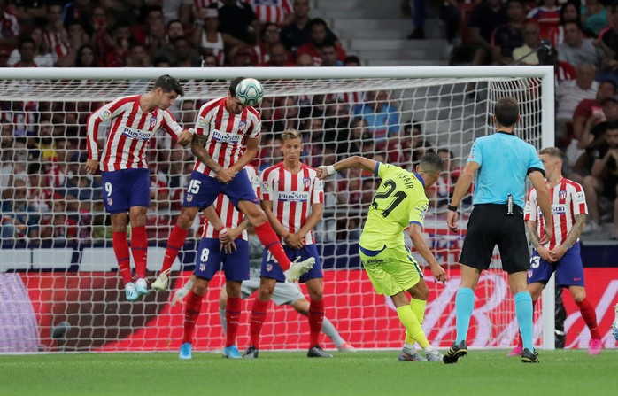 Đua tốc độ kinh hoàng, sao trẻ Atletico Madrid gây sốc La Liga - Ảnh 8.