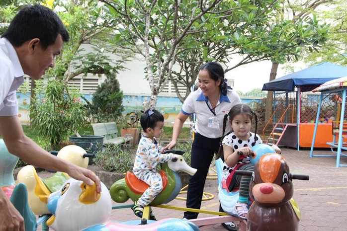 Con công nhân “khát” nhà trẻ, mẫu giáo - Ảnh 1.