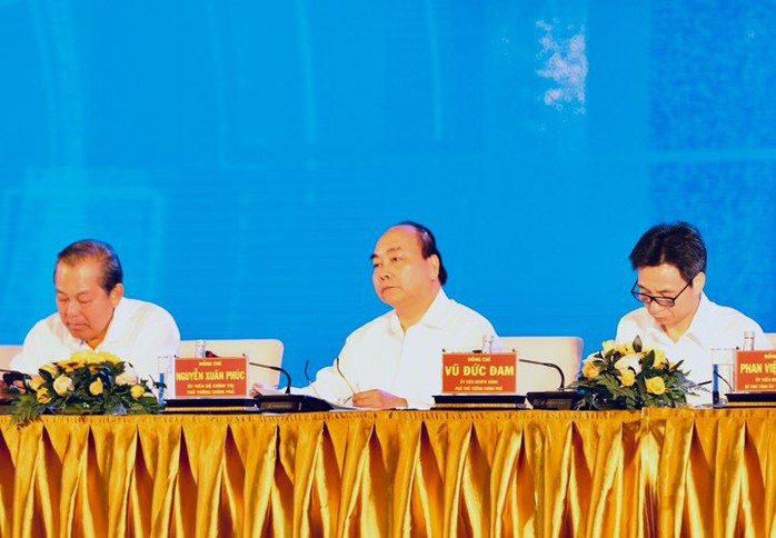 Thủ tướng Nguyễn Xuân Phúc: Miền Trung cần tìm ra căn bệnh để tháo gỡ - Ảnh 2.