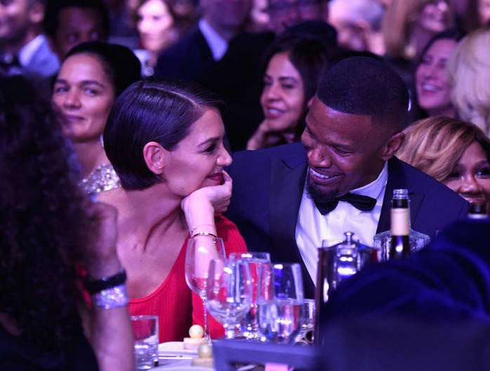 Mối tình 6 năm Katie Holmes - Jamie Foxx kết thúc - Ảnh 2.