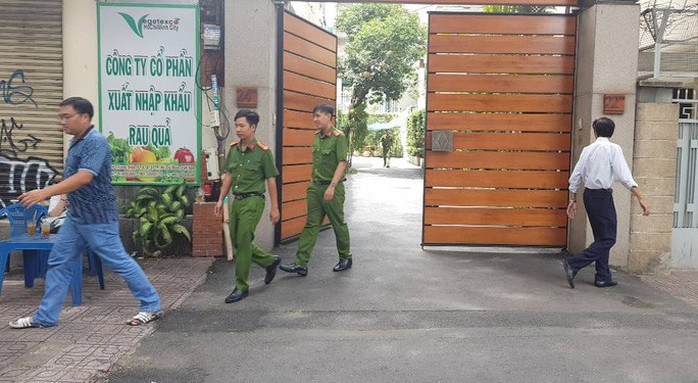 Ông Lê Tấn Hùng bị khởi tố thêm tội tham ô tài sản - Ảnh 2.