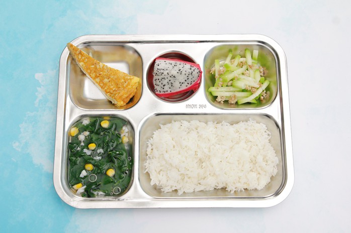 Lào Cai chuẩn hóa thực đơn bán trú bằng phần mềm - Ảnh 2. Lào Cai chuẩn hóa thực đơn bán trú bằng phần mềm - Ảnh 2.