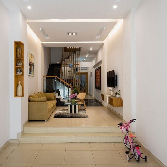 Nhà ống 4 tầng, mặt tiền hẹp vẫn đẹp long lanh - Ảnh 2. Nhà ống 4 tầng, mặt tiền hẹp vẫn đẹp long lanh - Ảnh 2.
