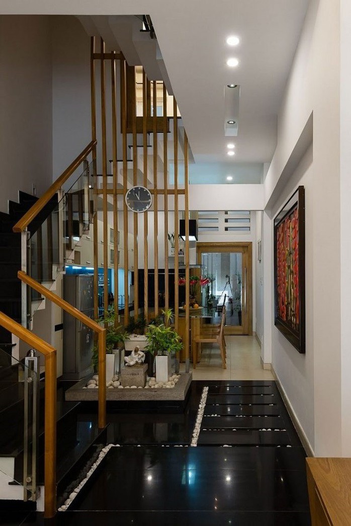 Nhà ống 4 tầng, mặt tiền hẹp vẫn đẹp long lanh - Ảnh 3. Nhà ống 4 tầng, mặt tiền hẹp vẫn đẹp long lanh - Ảnh 3.