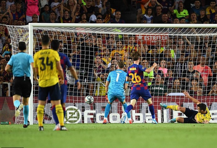Arsenal dâng chiến thắng, Barcelona đoạt cúp Joan Gamper thứ 7 - Ảnh 4.