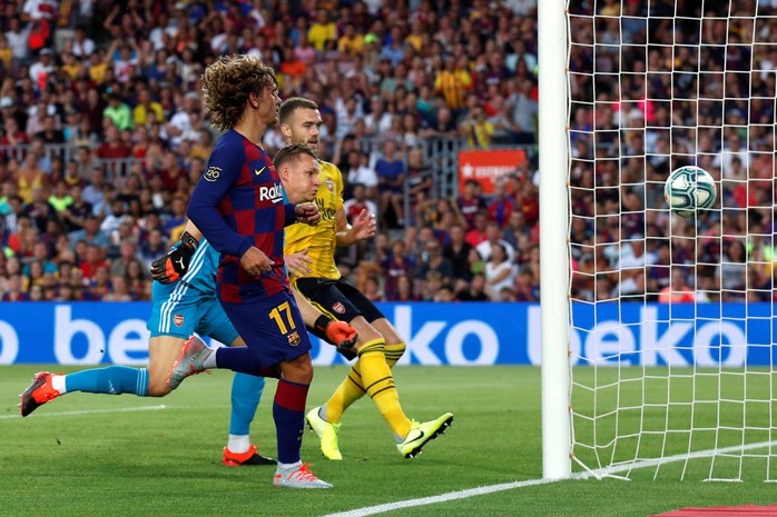 Arsenal dâng chiến thắng, Barcelona đoạt cúp Joan Gamper thứ 7 - Ảnh 1.
