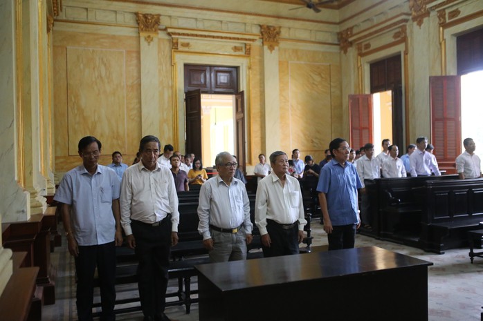 Lãnh đạo Tập đoàn Công nghiệp Cao su Việt Nam không được hưởng án treo - Ảnh 1.