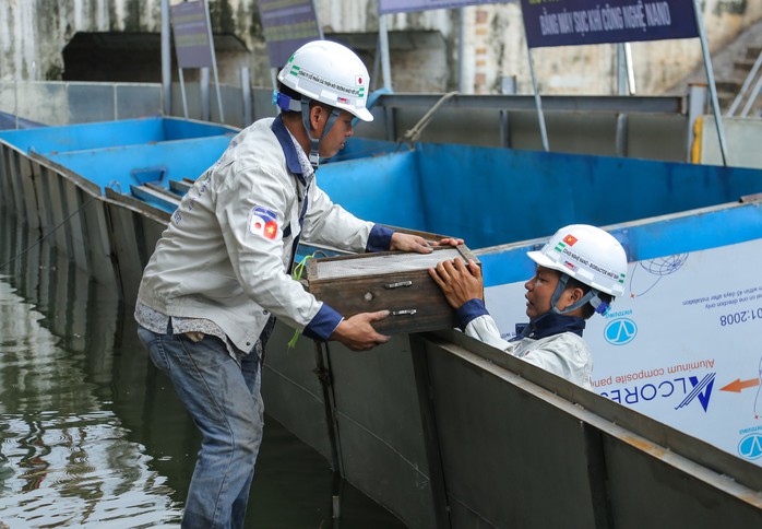Chuyên gia Nhật Bản sẽ tắm nước sông Tô Lịch sau xử lý - Ảnh 7.