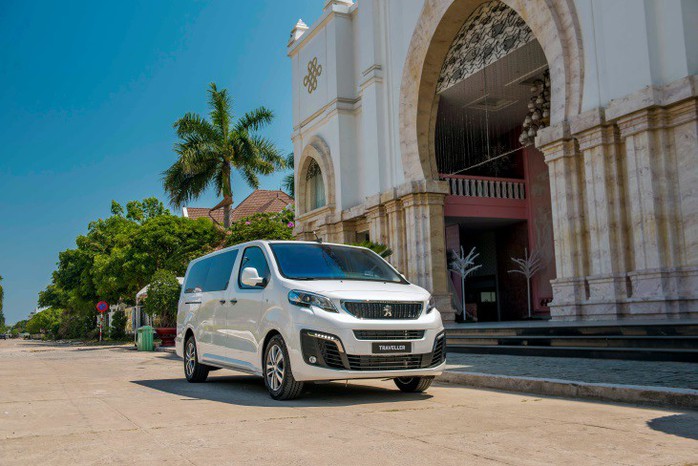Peugeot ưu đãi giá đến 50 triệu đồng và nhiều quyền lợi hấp dẫn khác - Ảnh 2. Peugeot ưu đãi giá đến 50 triệu đồng và nhiều quyền lợi hấp dẫn khác - Ảnh 2.