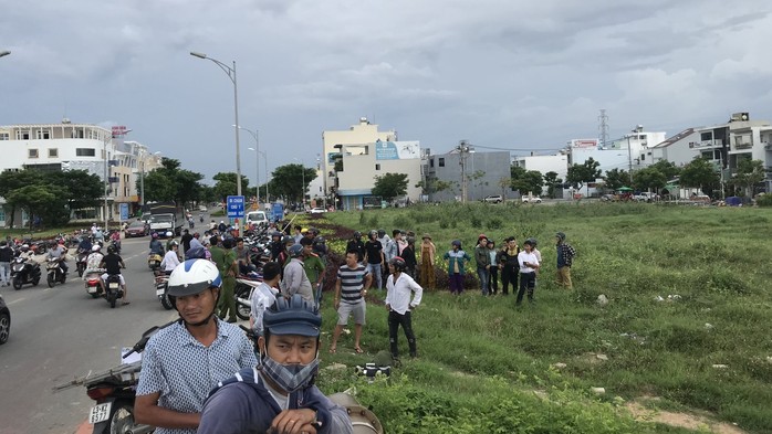 Sốc ma túy, nam thanh niên tử vong dưới chân cầu Hòa Xuân - Ảnh 3.